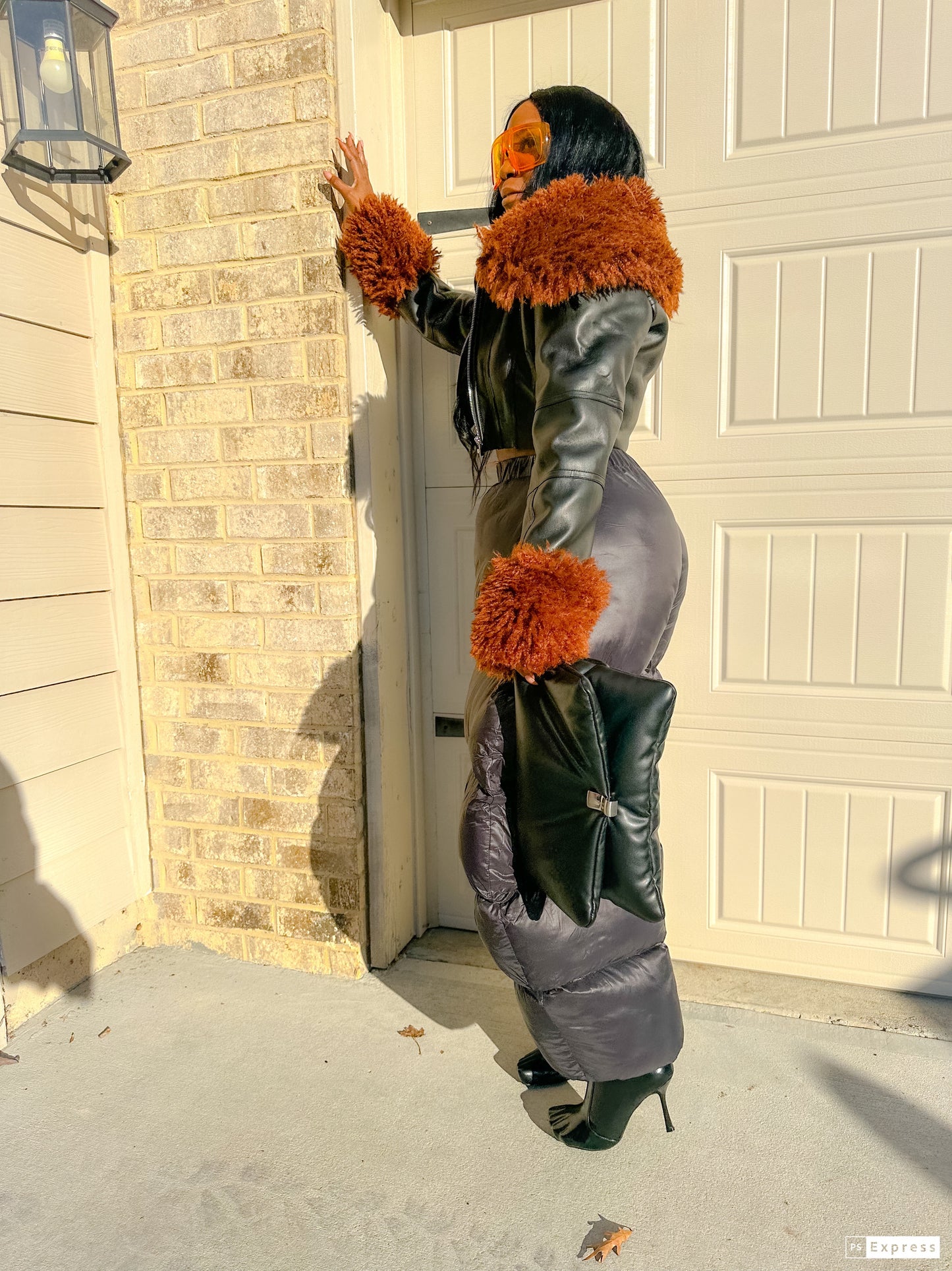 Round Puffer Pants