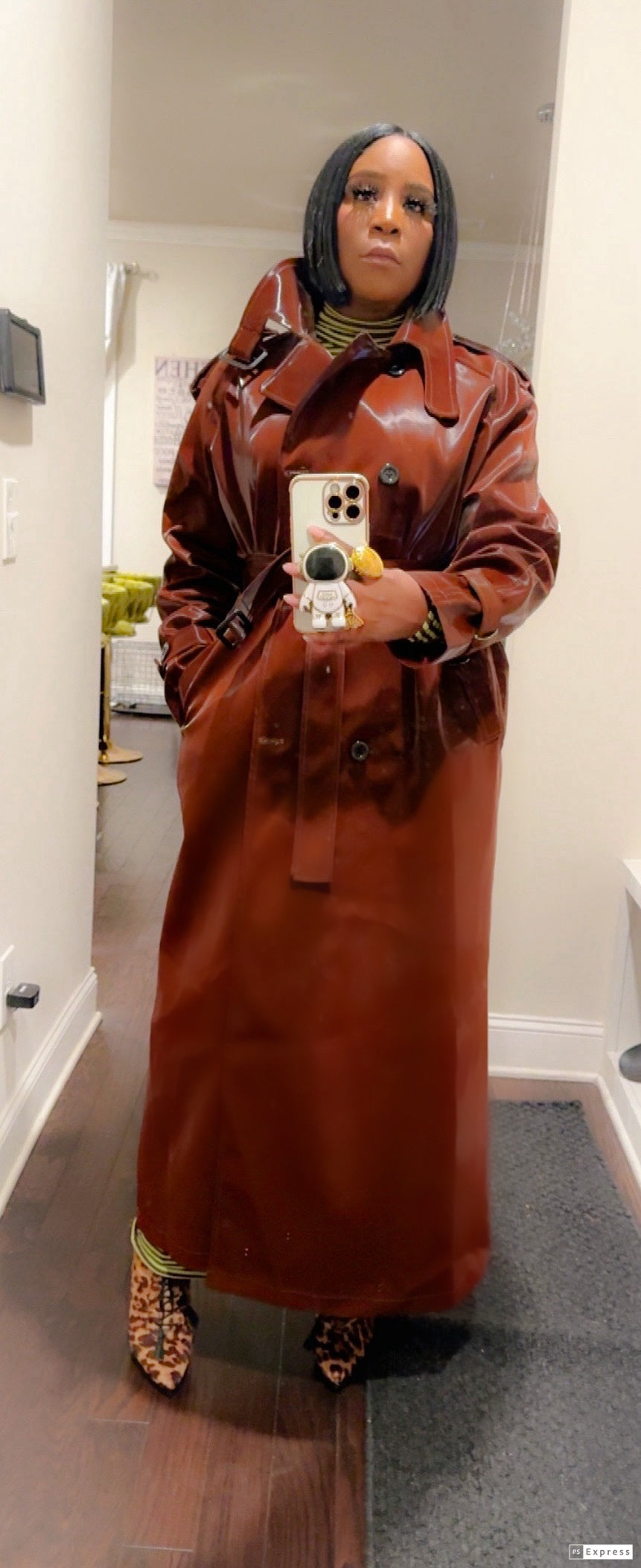 |Out the Trenches Coat|